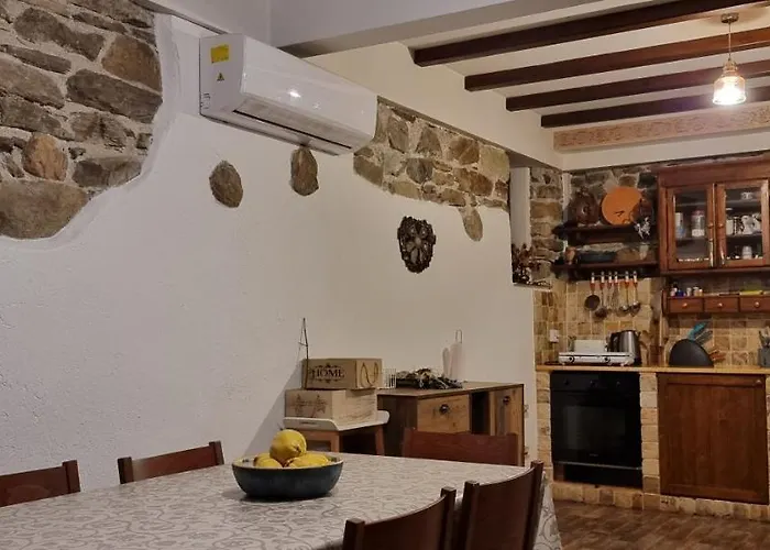 Ваканционна къща Old Stead *